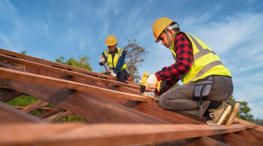 Expert tile roof repair services in Miranda, CA